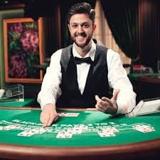 Meja roulette dealer langsung JILI dengan pengontrol taruhan